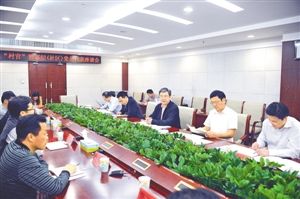 座谈会现场。见习记者 李立治 摄