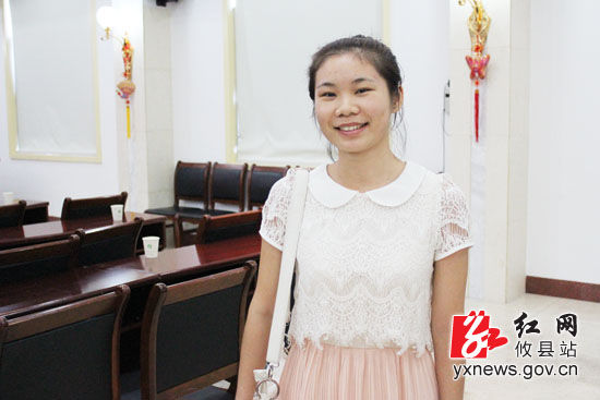 任坪阳庙乡黄公村主任助理的唐雅婷